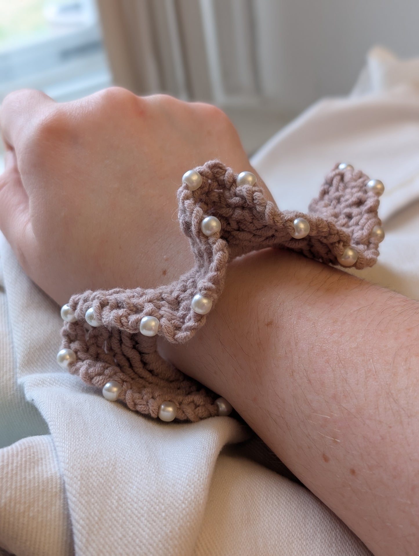 Grand Pas De Deux - Ruffled Pearl Accent Jumbo Scrunchie